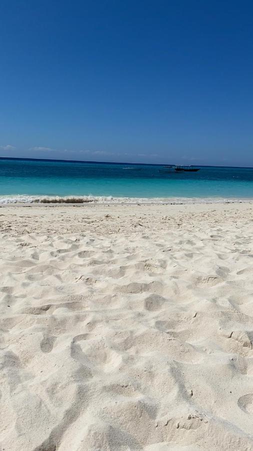 Siri Beach Lodge Нунгви Екстериор снимка