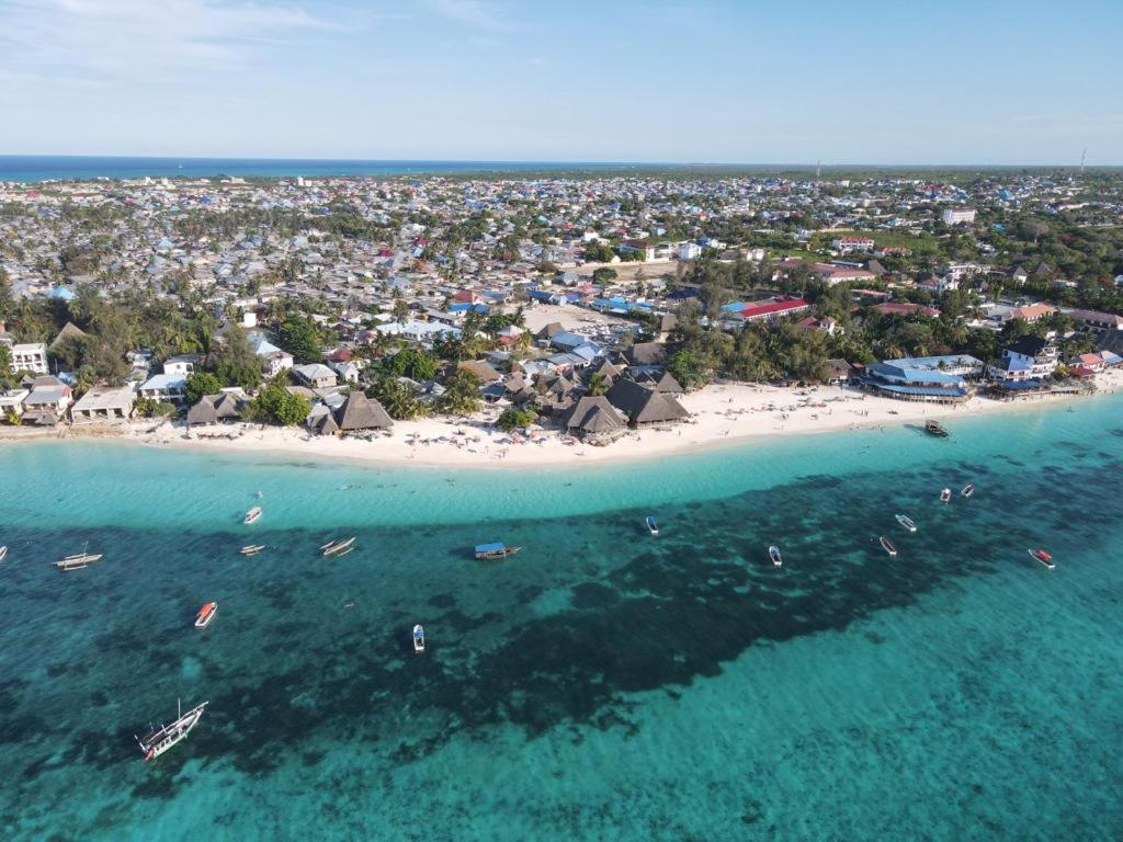 Siri Beach Lodge Нунгви Екстериор снимка